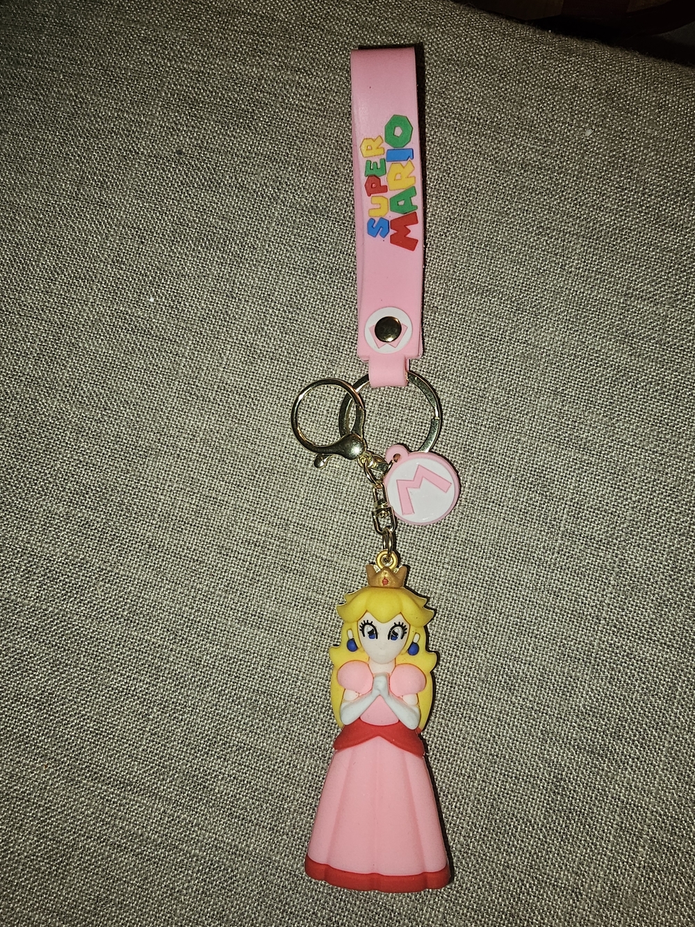 Super Mario Princess Peach Pink Keychain